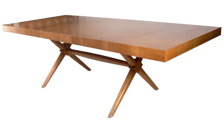 Sculptural X Base Dining Table designed by T.H. Robsjohn Gibbings In Excellent Condition In Atlanta, GA