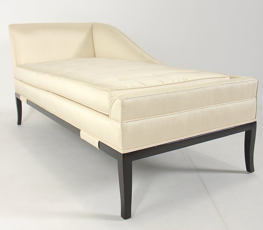 Elegant Daybed by Tommi Parzinger at 1stDibs