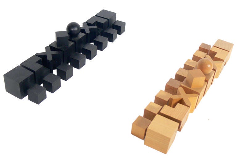 Modernist Bauhaus Chess Set designed by Josef Hartwig