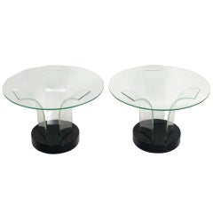 Pareja de mesas auxiliares escultóricas de cristal de Modernage