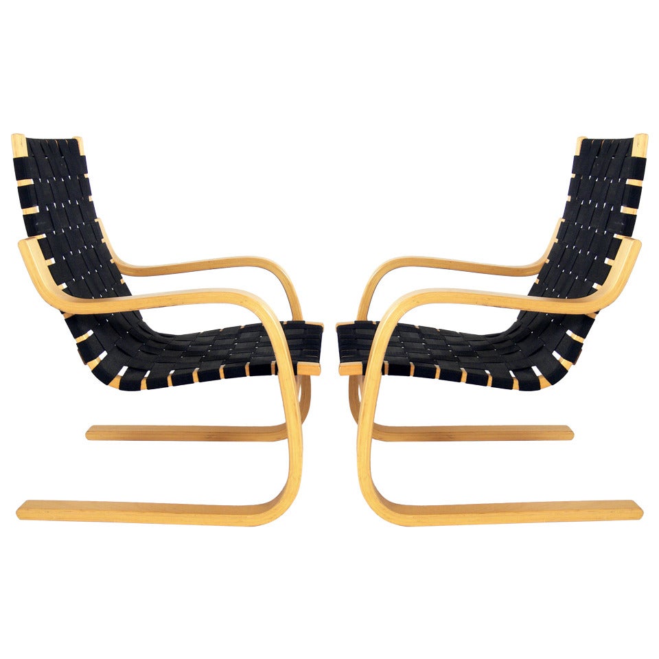 Pair of Bentwood Modern Lounge Chairs by Alvar Aalto