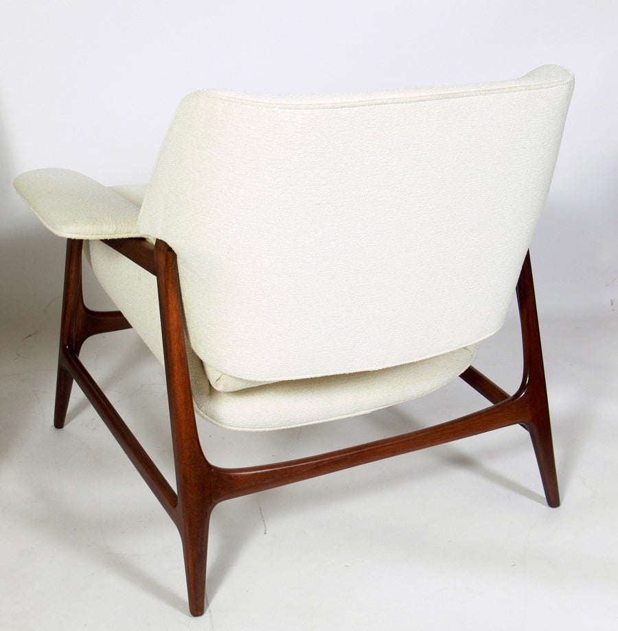 Pair of Danish Modern Lounge Chairs In Excellent Condition In Atlanta, GA