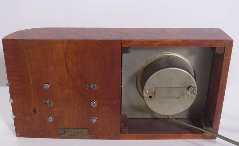 Mid-20th Century Streamlined Art Deco Clock by Gilbert Rohde