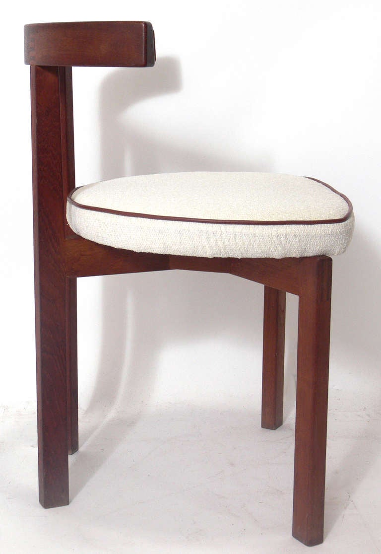 Mid-Century Modern Set of Six Danish Modern Dining Chairs in the manner of Ole Wanscher