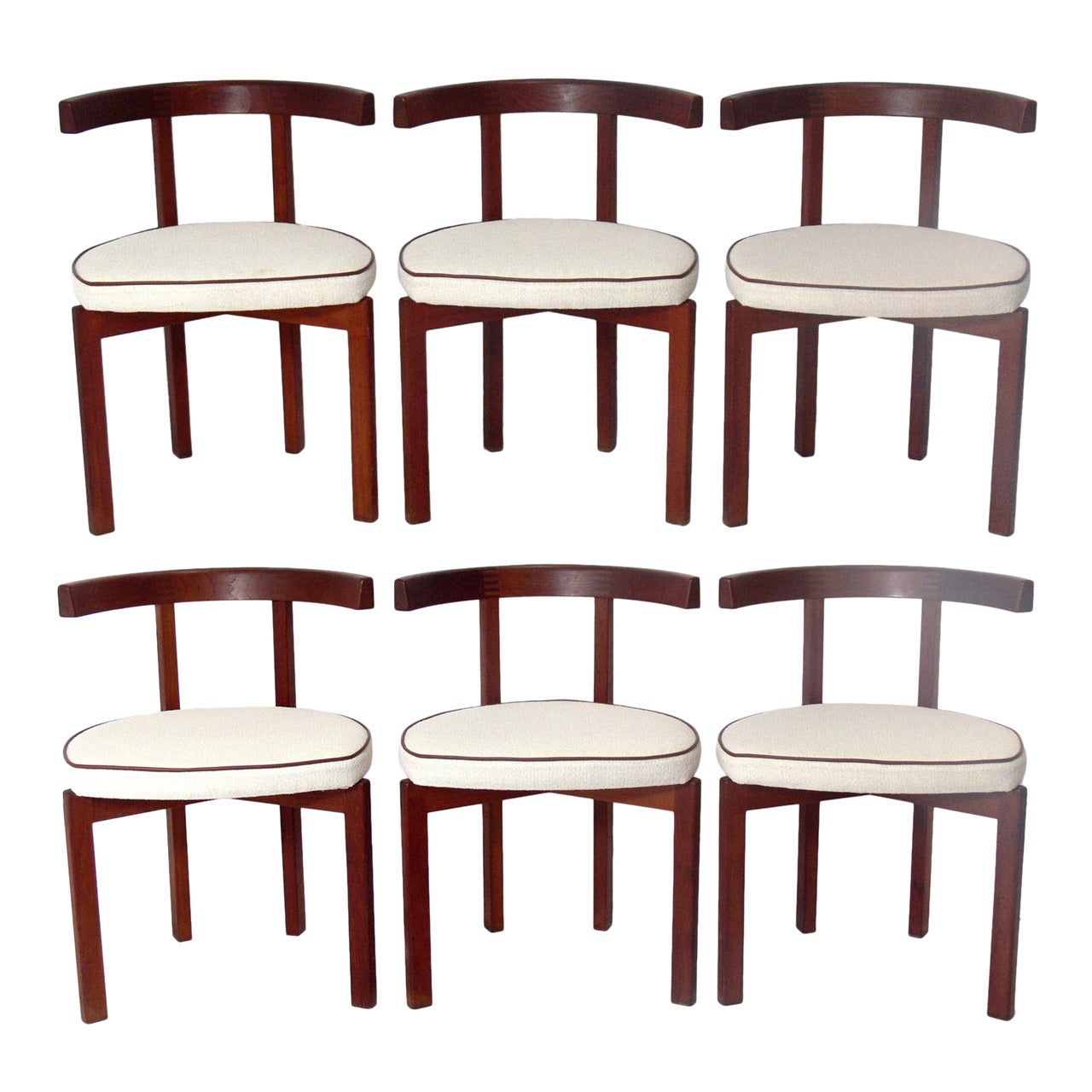 Set of Six Danish Modern Dining Chairs in the manner of Ole Wanscher
