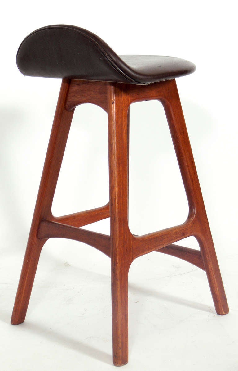 Mid-20th Century Set of Low Slung Danish Modern Bar Stools by Erik Buck