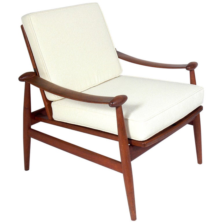 Sculptural Danish Modern Spade Chair Designed by Finn Juhl