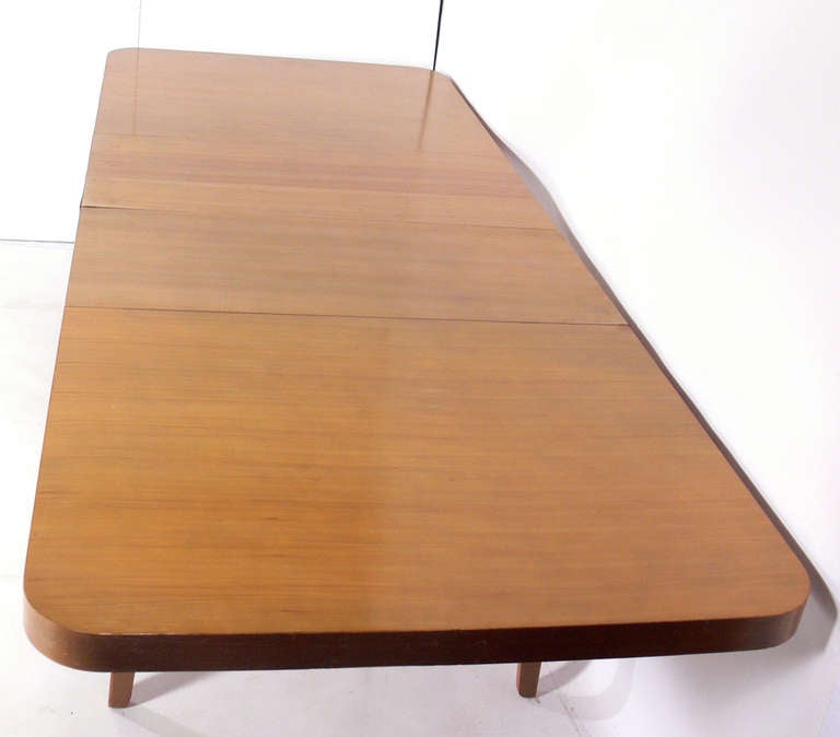 Modern Dining Table designed by Edward Wormley for Drexel In Excellent Condition In Atlanta, GA