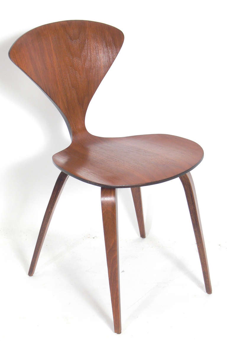 American Set of 12 Sculptural Dining Chairs Designed by Norman Cherner for Plycraft