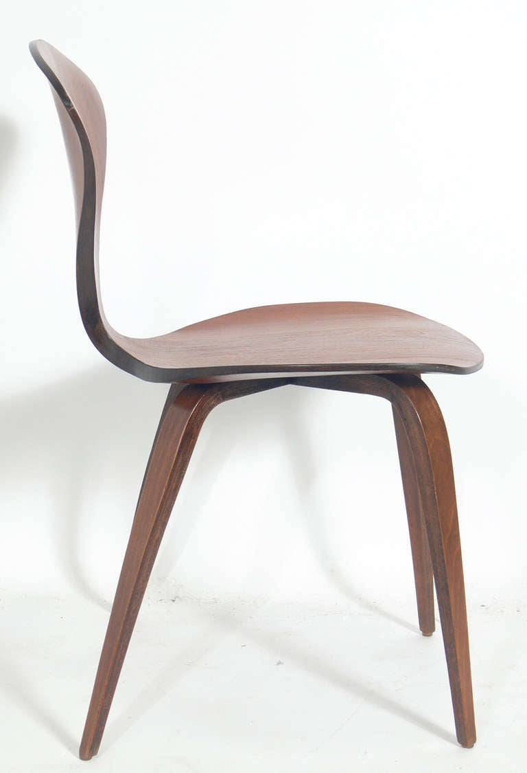 Set of 12 Sculptural Dining Chairs Designed by Norman Cherner for Plycraft In Good Condition In Atlanta, GA