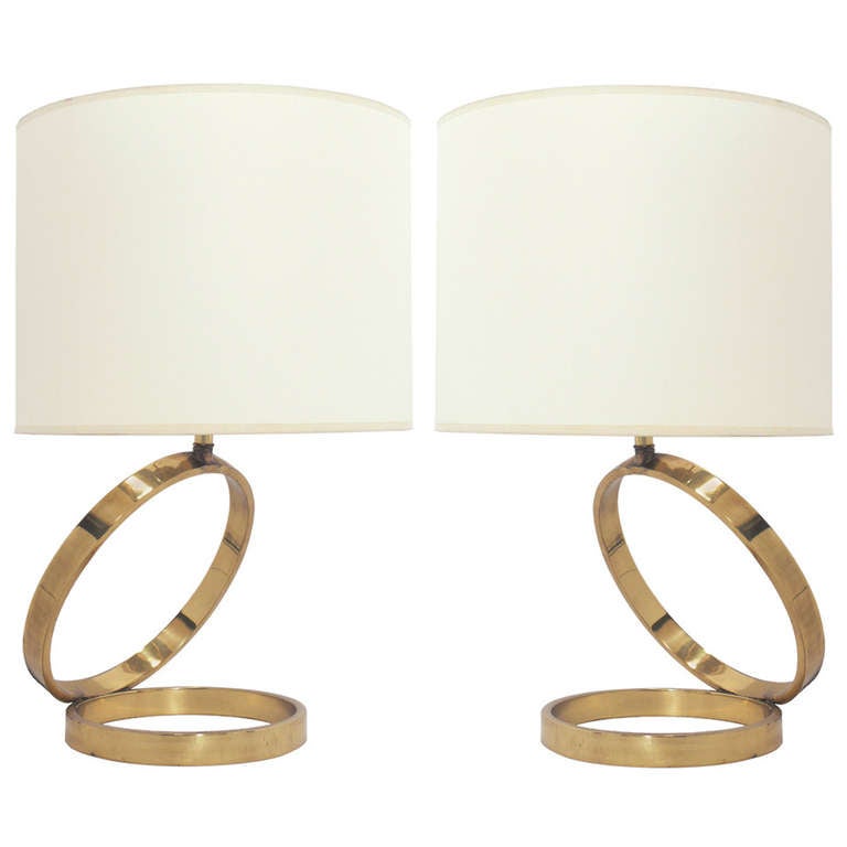Pair of Sculptural Brass Circle Lamps at 1stdibs