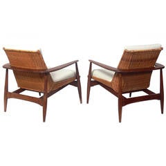 Retro Pair of Danish Modern Lounge Chairs by Lawrence Peabody