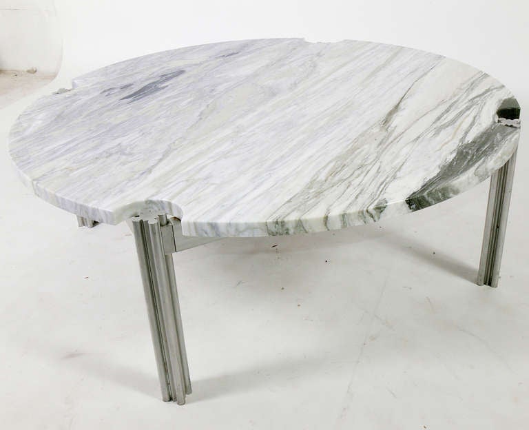 Modernist Marble Coffee Table by Jens Risom In Excellent Condition In Atlanta, GA