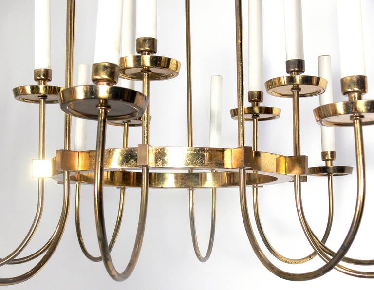 American Large Scale Brass Chandelier in the Manner of Tommi Parzinger