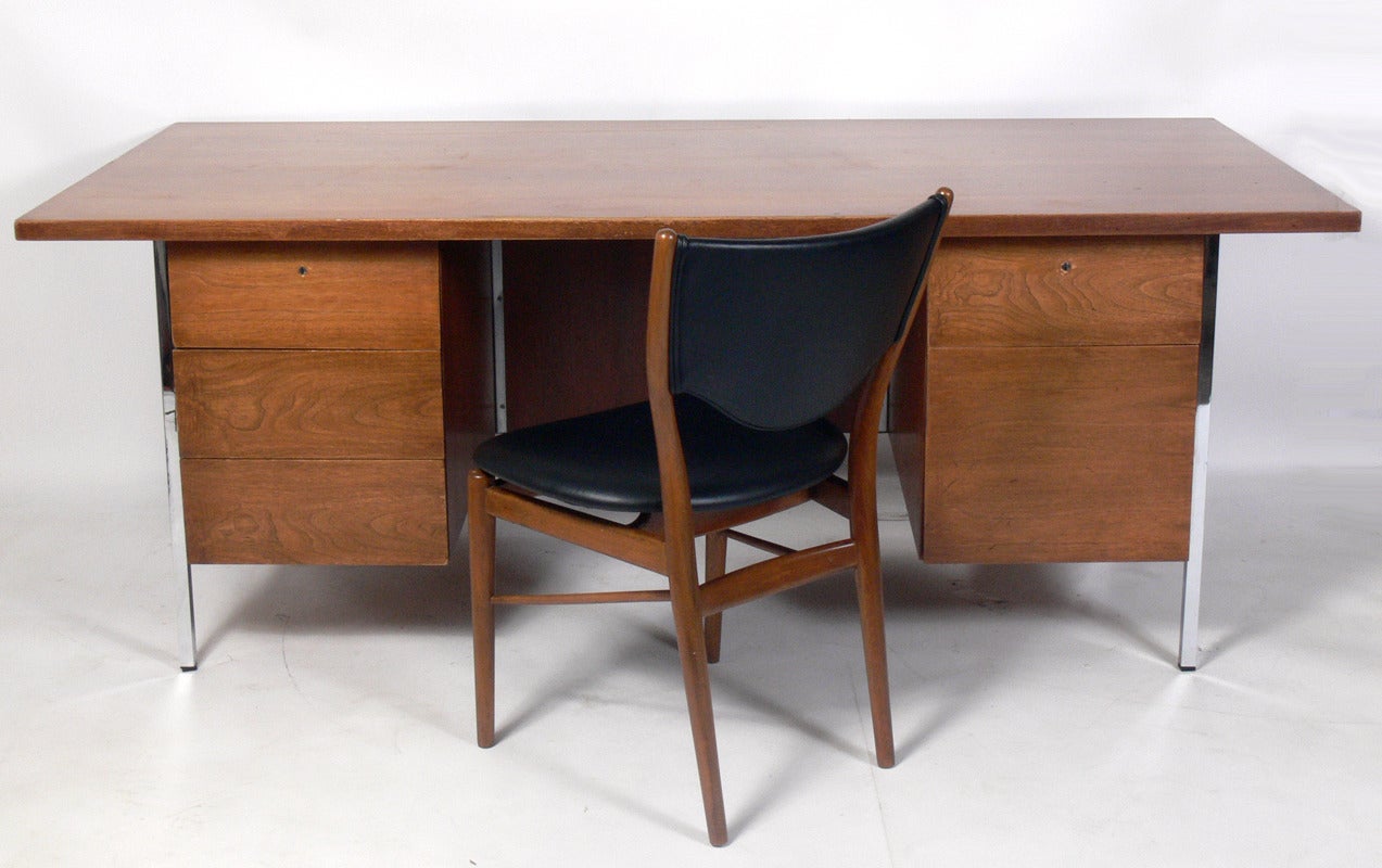 Modern Executive Desk By Florence Knoll At Stdibs - Modern Executive Desk By Florence Knoll modern executive desk by florence knoll at stdibs - modern executive desk by florence knoll