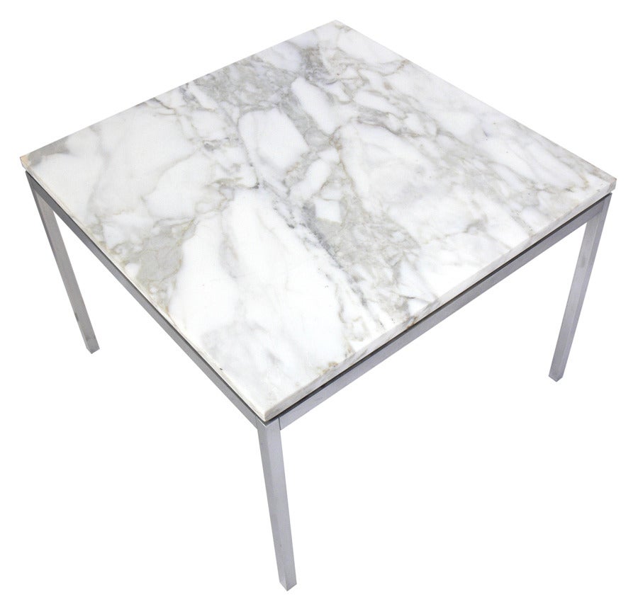 Mid-Century Modern Pair of Knoll Marble and Chrome Tables