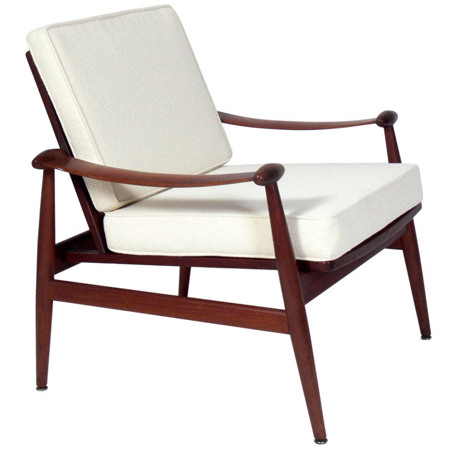 Sculptural Danish Modern Spade Chair Designed by Finn Juhl