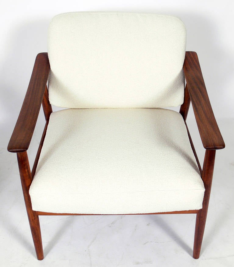 Bouclé Pair of Danish Modern Lounge Chairs