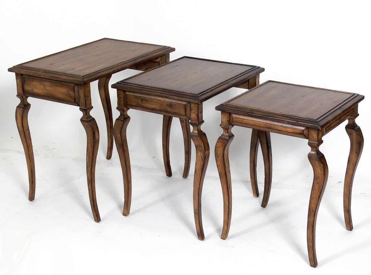 Mid-20th Century Set of Nesting Tables with Curvaceous Legs