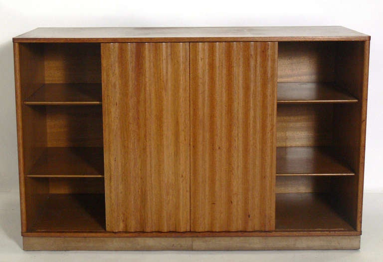 Modern Credenza or Chest by Edward Wormley for Dunbar In Good Condition In Atlanta, GA