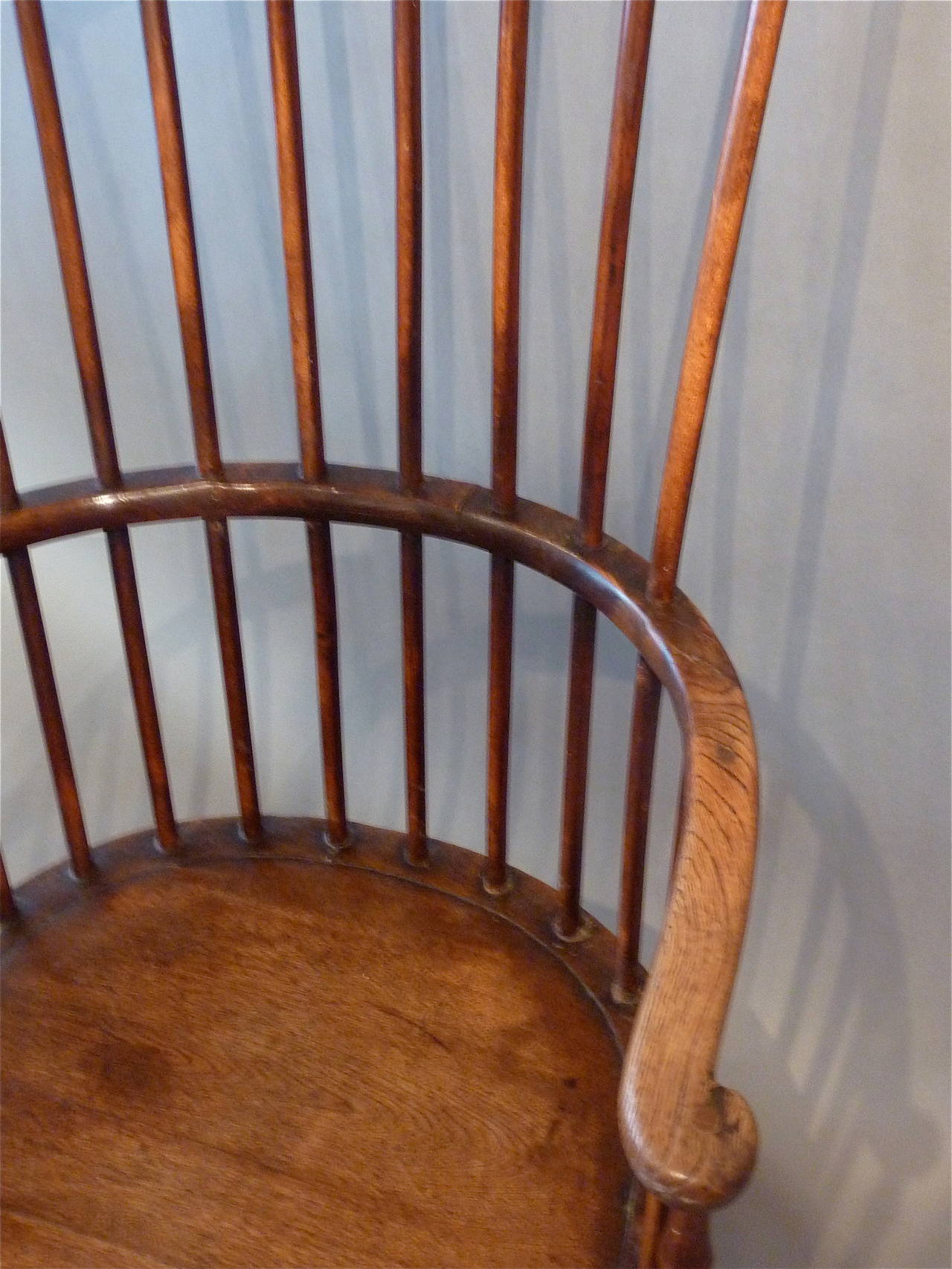18th Century English “Comb-Back” Windsor Armchair 1
