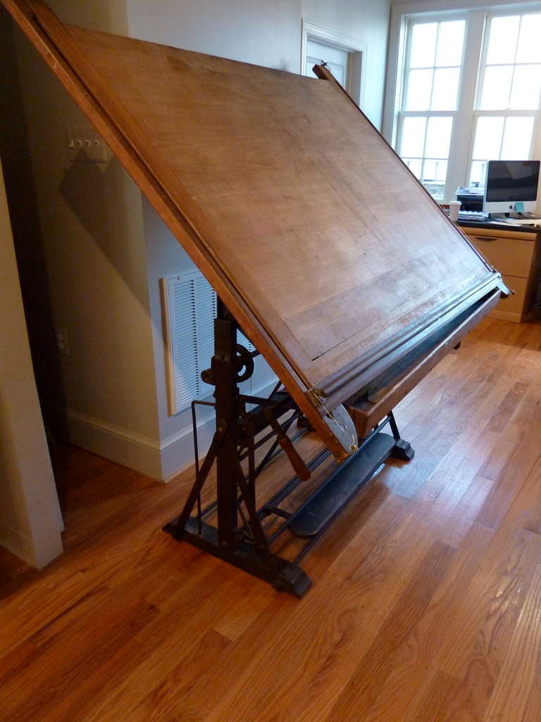 19th Century French Drafting Table. In Good Condition In Middleburg, VA