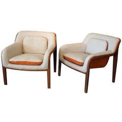 A pair of 20th Century Knoll Upholstered Armchairs