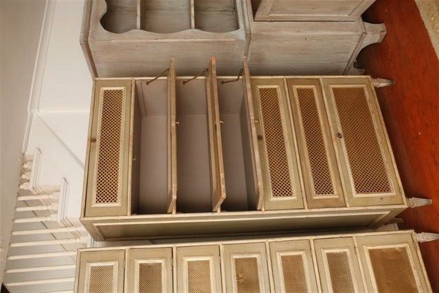 7 drawer drop doors <br />
open metal filigree inserts