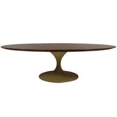 Eero Saarinen for Knoll Oval Coffee Table