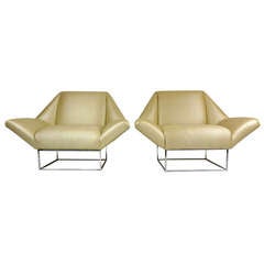 Rare Pair of Milo Baughman Chairs 9