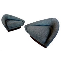 SCULPTURAL LOUNGE CHAIRS