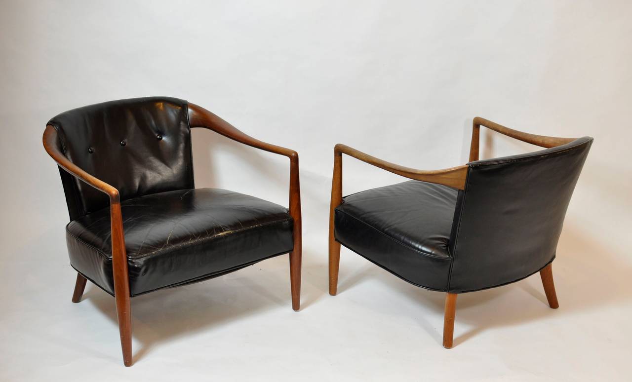 Mid-Century Modern Sculptural Leather Lounge Chairs For Sale
