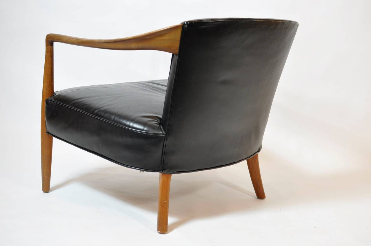 Sculptural Leather Lounge Chairs For Sale 1