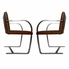 Set of 4 Mies Van Der Rohe Brno Knoll chairs