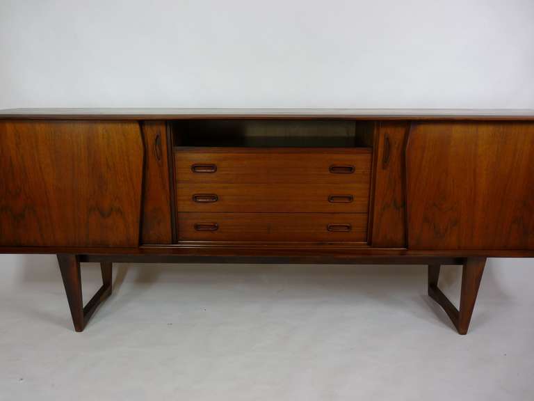 Exceptional Danish Rosewood Credenza In Good Condition For Sale In Turners Falls, MA