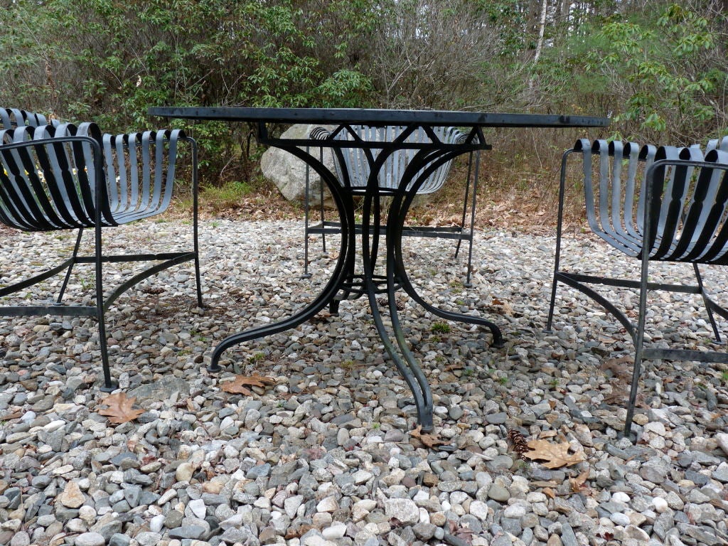 Mid-20th Century Outstanding Iron Garden Patio Table And Chairs