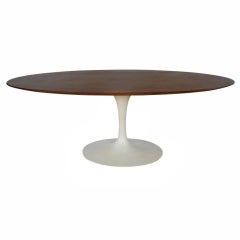Eero Saarinen For Knoll Oval Dining Table