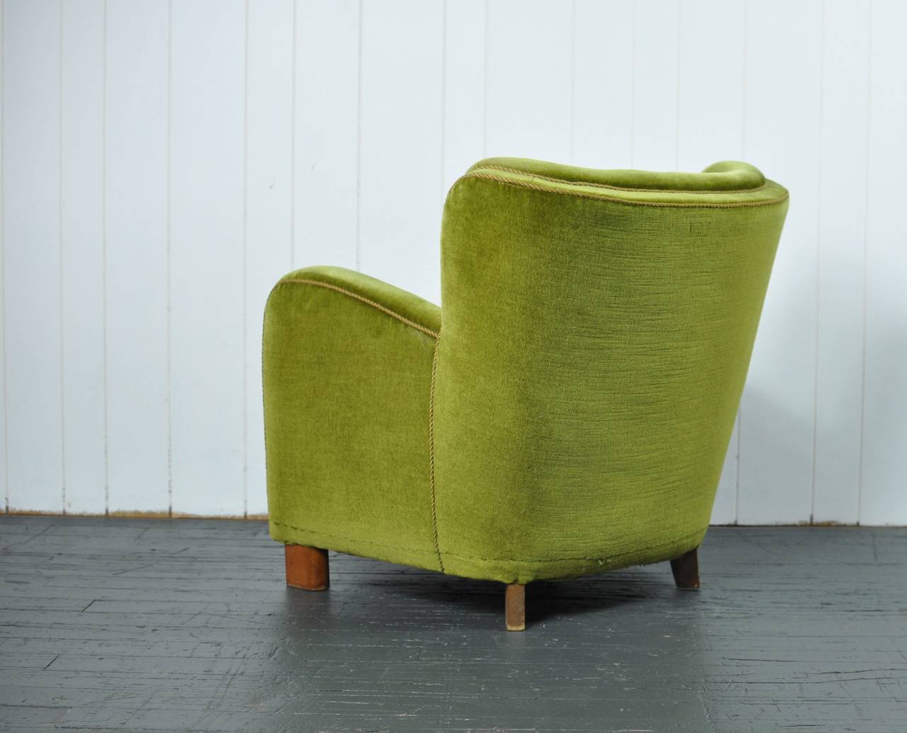 20th Century Pair of 1930s Danish Lounge Chairs