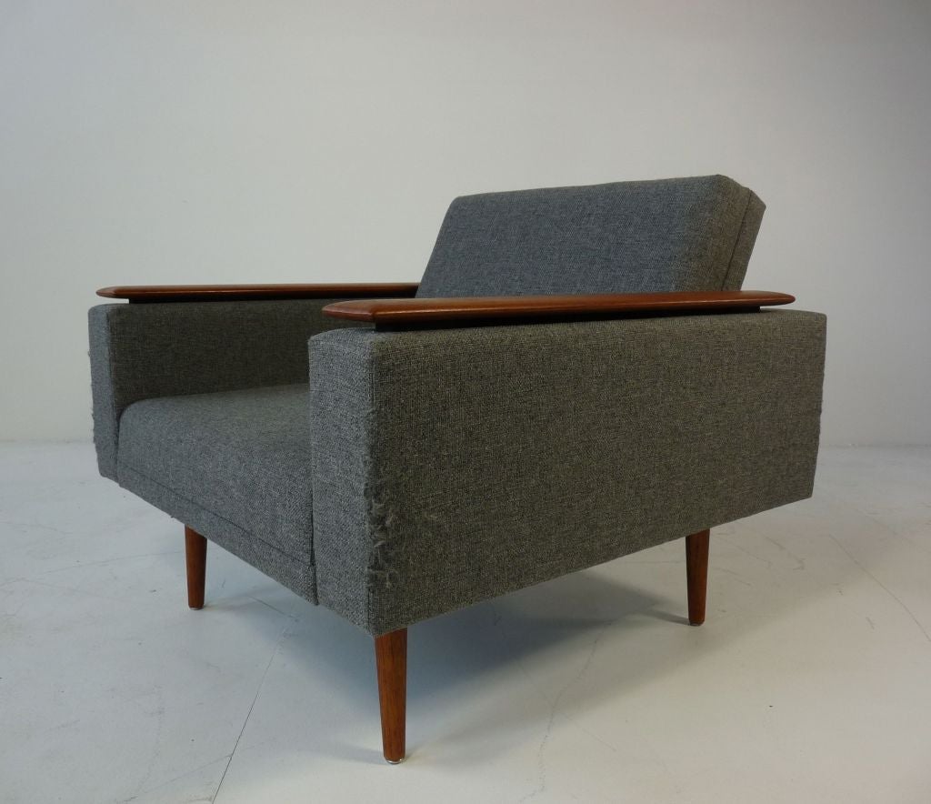 Mid-20th Century Danish Modern Sleek Low Lounge Chairs For Sale