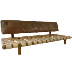 T.h. Robsjohn Gibbings Sofa