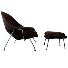 Eero Saarinen Womb chair and Ottoman
