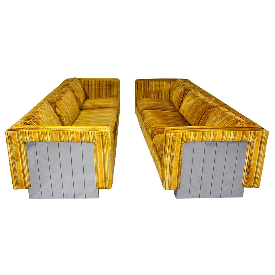Pair of 1970s Floating Sofas