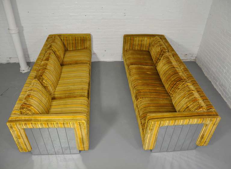 Mid-Century Modern Pair of 1970s Floating Sofas