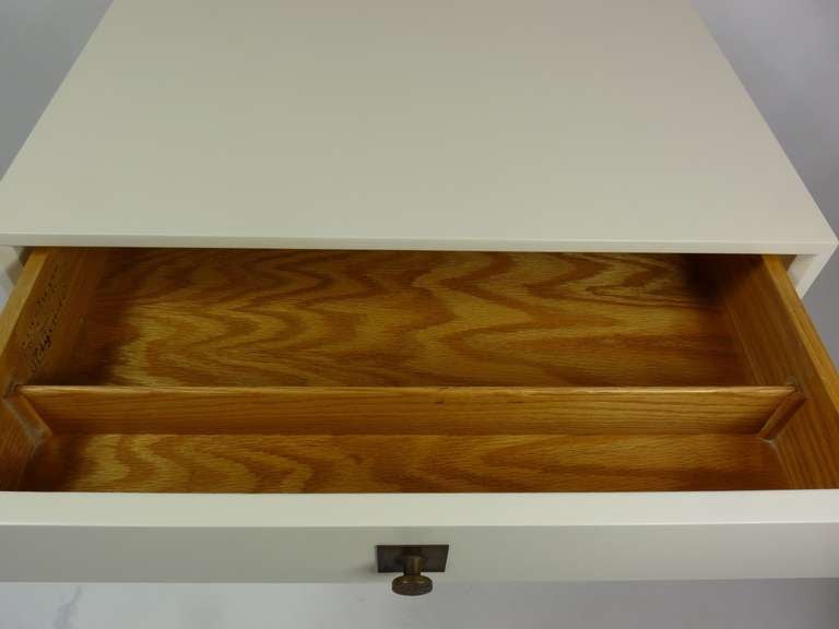 Tommi Parzinger Nightstand In Excellent Condition For Sale In Turners Falls, MA