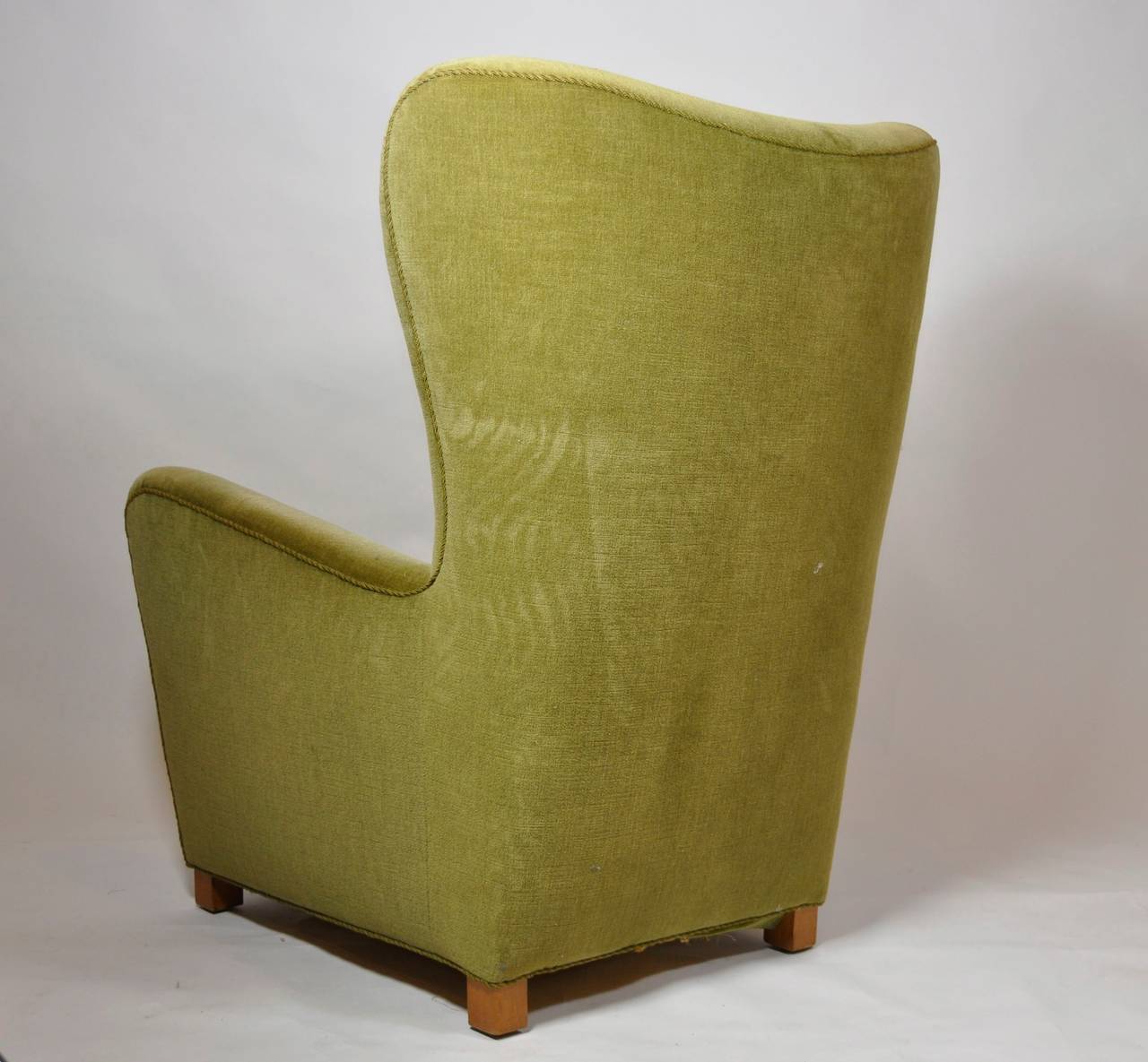 Fritz Hansen High Back Lounge Chair In Good Condition For Sale In Turners Falls, MA
