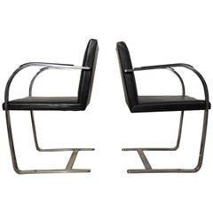 Vintage Pair of Knoll Brno Chairs 1
