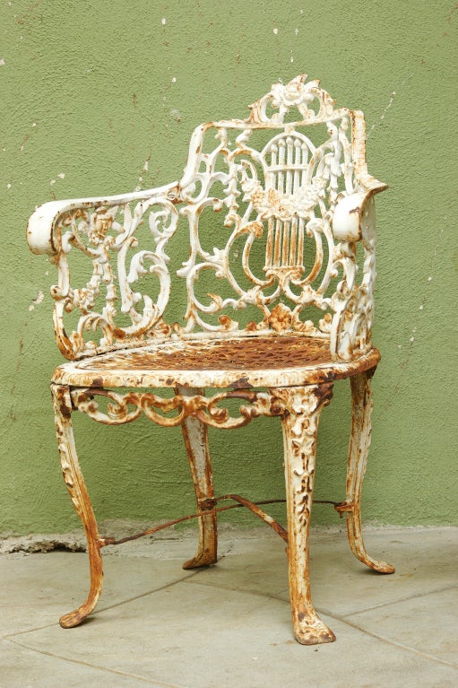 Neoclassical Revival Pair of Mid-19th Century Cast Iron Lyre-Back Garden Chairs For Sale