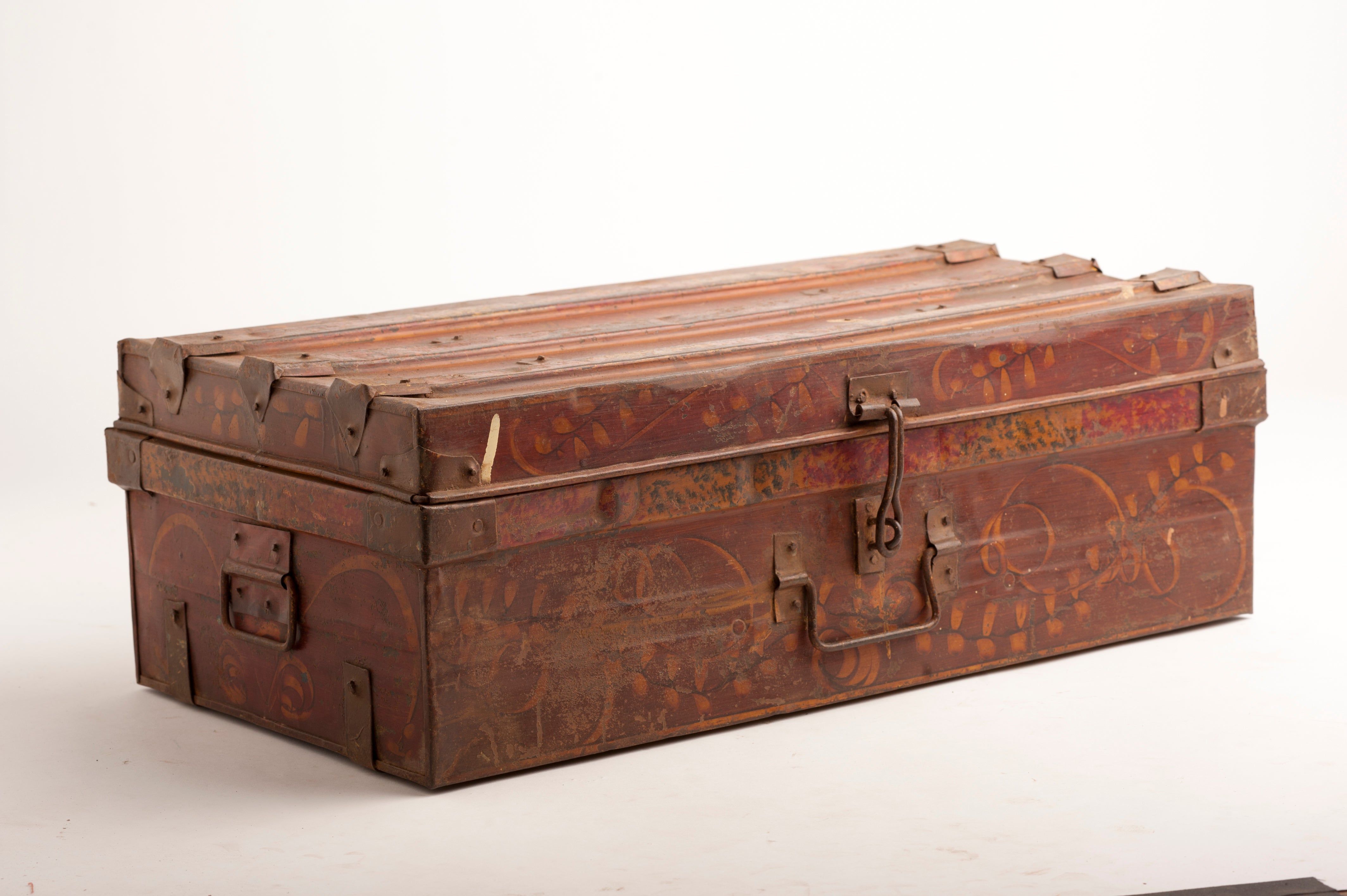 1960's Metal Luggage Trunk For Sale