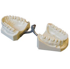 Articulated Machine Age Dental Mold