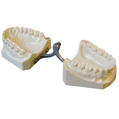 Articulated Machine Age Dental Mold